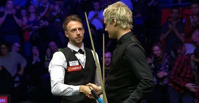 队友在防守 队友在防守